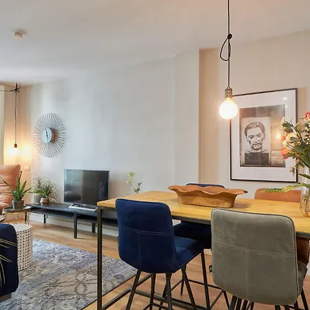 Somera In By Solaga Homes Apartment *